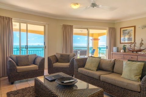 Toscana Village Resort - Go Out 25