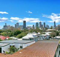 Kangaroo Point Central Hotel  Apartments - Go Out
