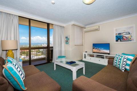 Breakers North Absolute Beachfront Apartments - Official - Pubs and Clubs 42