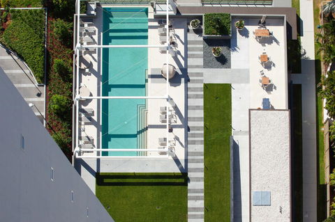 High Floor Ocean View Suites Broadbeach - Pubs and Clubs 32