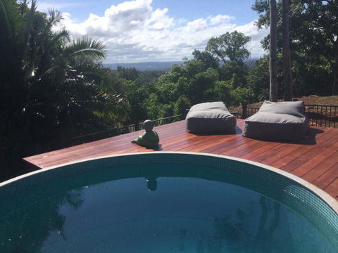 Sam's Buderim Mountain Guest House - Go Out 22