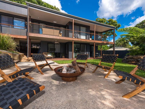 Sam's Buderim Mountain Guest House - Go Out 13