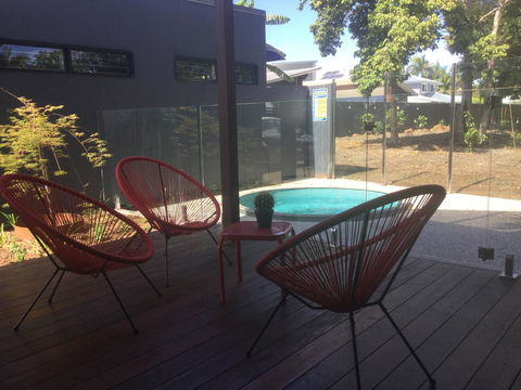 Sam's Buderim Mountain Guest House - Go Out 10