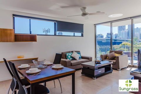 Fleet Lane Apartments - Go Out 15