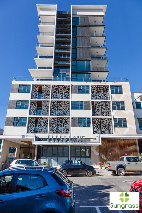 Fleet Lane Apartments - Go Out 2