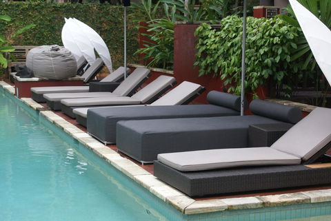 Hibiscus Resort & Spa - Official Onsite Reception & Check In - Pubs and Clubs 23