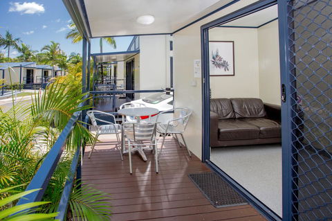 Ingenia Holidays Noosa North - Pubs and Clubs 27