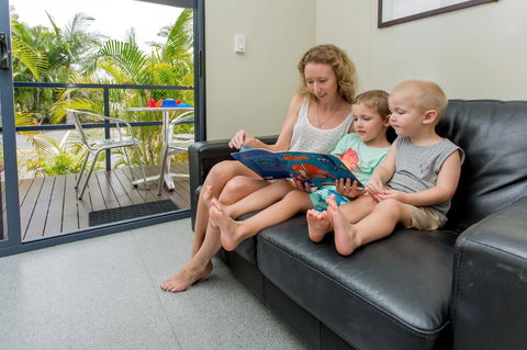 Ingenia Holidays Noosa North - Pubs and Clubs 28