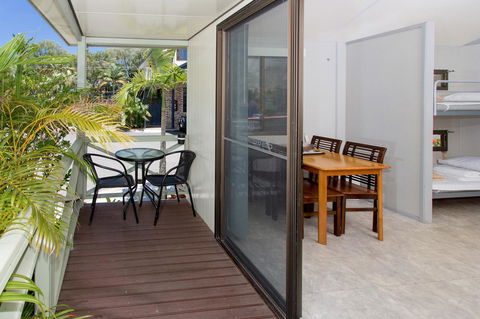 Ingenia Holidays Noosa North - Pubs and Clubs 40