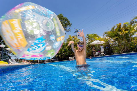 Ingenia Holidays Noosa North - Pubs and Clubs 23