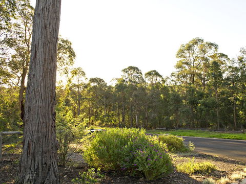 Waters Edge Margaret River Est 2010 - Pubs and Clubs 1