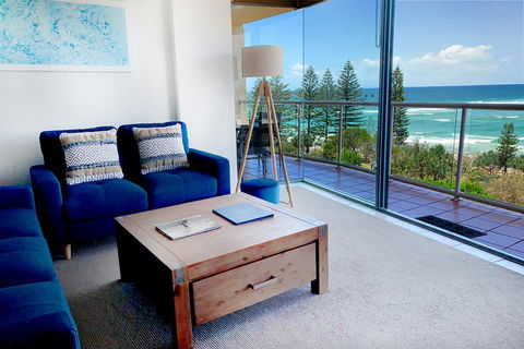 Waterview Resort - Pubs and Clubs 1