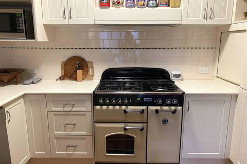 Wattle Terrace - Pubs and Clubs 1