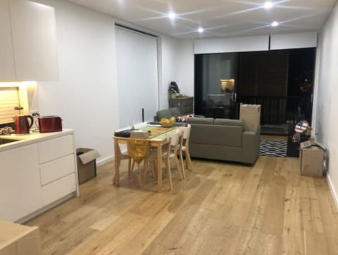 Welcome To Kensington - Homestay - Pubs and Clubs 2