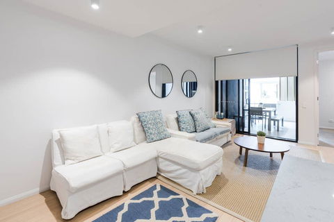 West End Executive Suite, On The Brisbane River. - Go Out 2