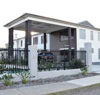 Western Downs Motor Inn - Pubs and Clubs