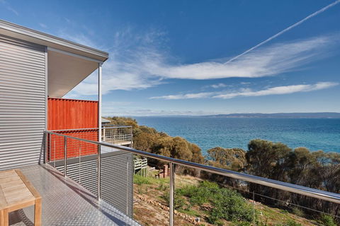 Whale Watcher 2 - Pubs and Clubs 2