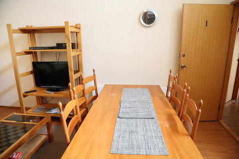 Whispering Pines 1 - Pubs and Clubs 2