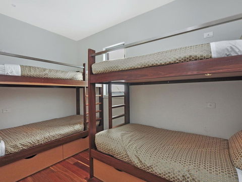 Whispers - Pubs and Clubs 1