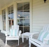 White Shell Cottage - Go Out
