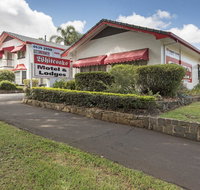 Whiteoaks Motel  Lodges - Pubs and Clubs