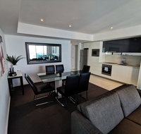 Widest Ocean View and Balcony Luxury Apt - Pubs and Clubs