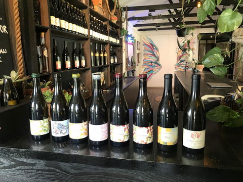 Windarra Lodge - Pubs and Clubs 2