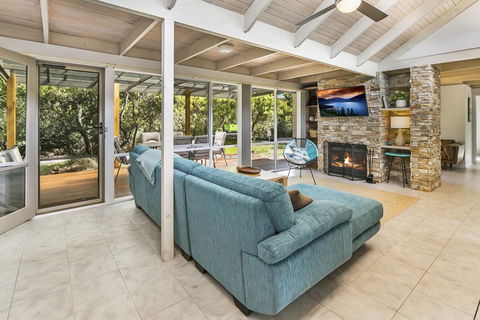 Woodland Haven - Pubs and Clubs 0