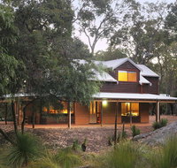 Woodstone Goanna Cottage - Go Out