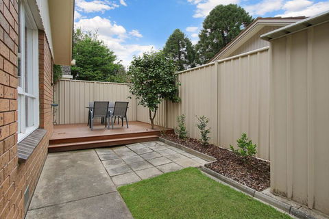 Woody's - In Central Bright - Pubs and Clubs 1