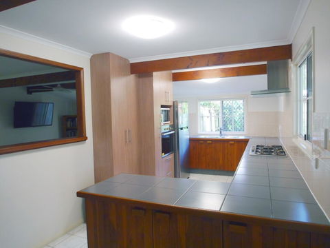 Wyndham Lodge - Pubs and Clubs 2