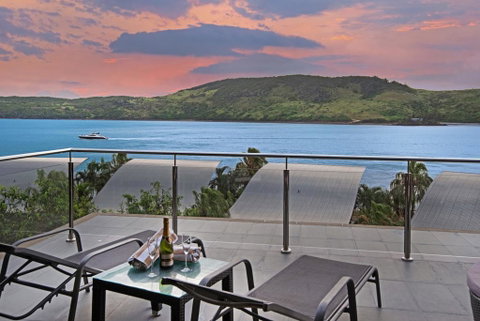Yacht Club Villa 33 - Serenity - 4 Bedroom 4 Bathroom House Ocean Views 2 Buggies - Go Out 3