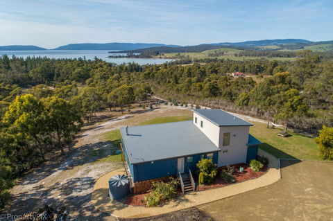 Yarrabee Nature Reserve - Pubs and Clubs 3