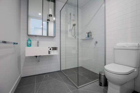 Modern City Comfy And Warm Apt@Parkville+Carpark - Pubs and Clubs 1