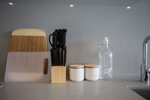 Modern City Comfy And Warm Apt@Parkville+Carpark - Pubs and Clubs 2