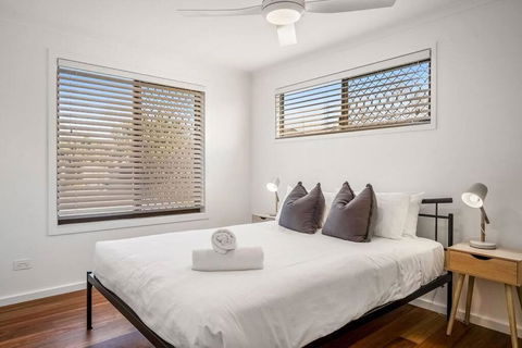 Ahhh - Lennox Head - Pubs and Clubs 4