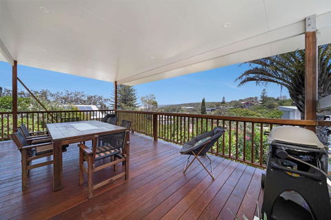 Ahoy Cottage By Discover Stradbroke - Pubs and Clubs 3