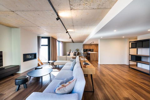 Accommodate Canberra - Waygoose 1 - Pubs and Clubs 3