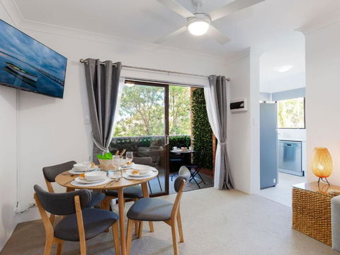 Amanda Court 11 1 Weatherly Close, Nelson Bay With WiFi - Pubs and Clubs 1