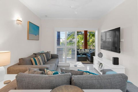 Amphora Palms - By Reef Stays - Pubs and Clubs 0