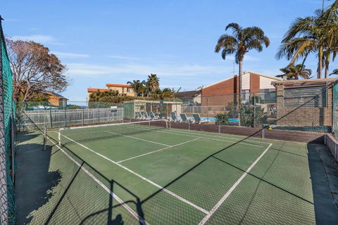 Anchorbell Apartments Merimbula - Pubs and Clubs 4