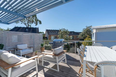 Alkira By Experience Jervis Bay - Pubs and Clubs 3