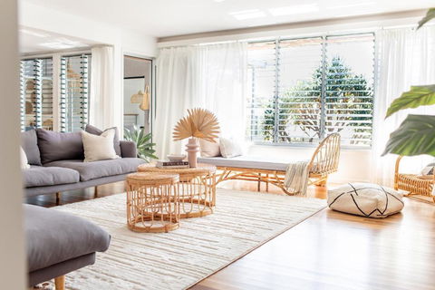 Akoakoa - Sunrise Beach - Pubs and Clubs 3