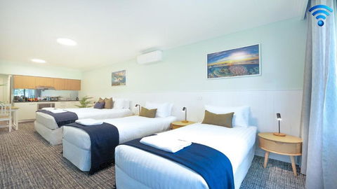 Apartment 215 Sebel Kiama - Pubs and Clubs 0