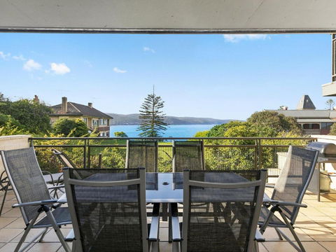 Apartment 26 Pacific Apartments - Pubs and Clubs 1