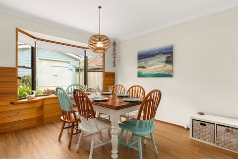 Aqua By Experience Jervis Bay - Pubs and Clubs 2