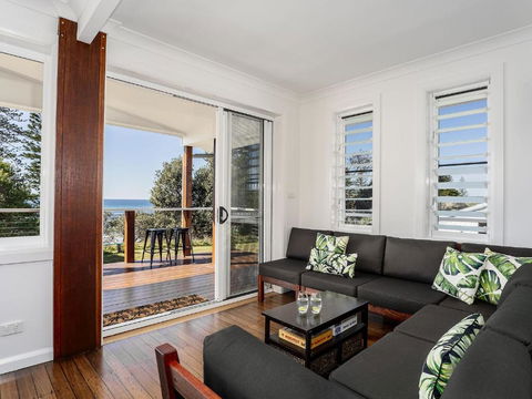 Aqua Vista - Pubs and Clubs 2