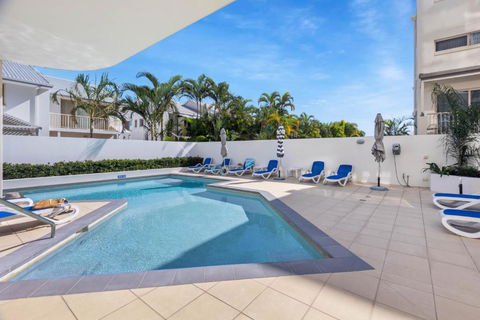 Aqua Vista Resort - Pubs and Clubs 3