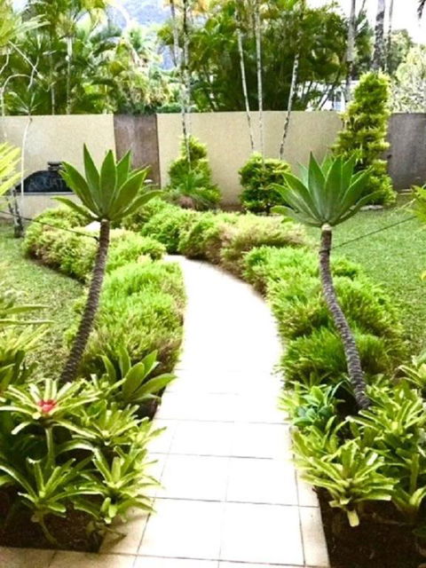 Aquatica - Luxe Holiday Home - Pubs and Clubs 3