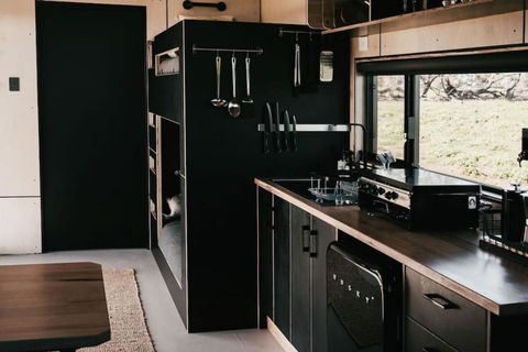 Ashleigh The Tiny Cabin In Toodyay - Pubs and Clubs 2